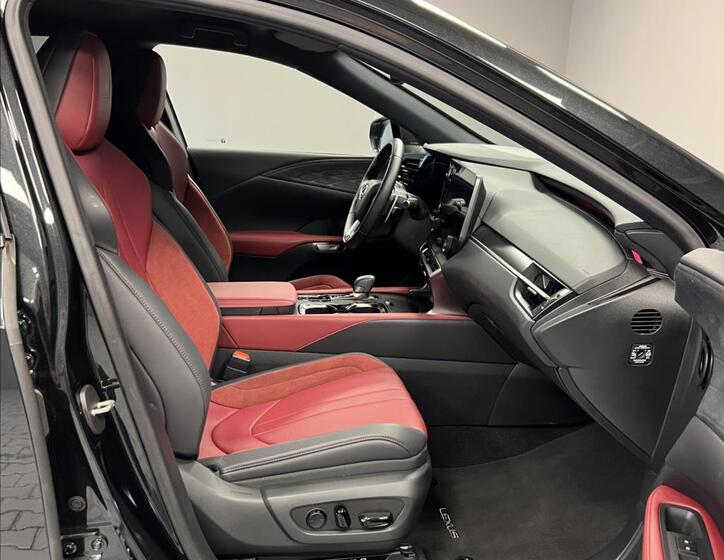 Lexus RX 500h 7