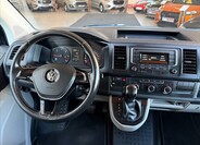 Volkswagen Caravelle 14