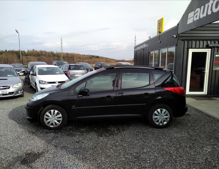 Peugeot 207 13