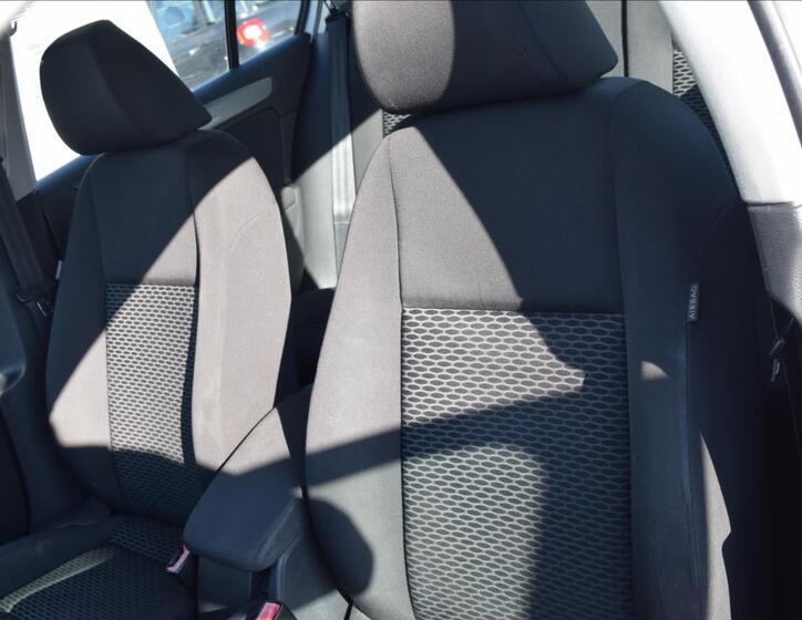 Volkswagen Golf 14