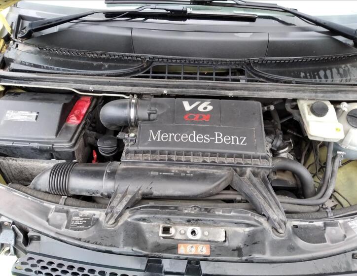 Mercedes-Benz Vito 11