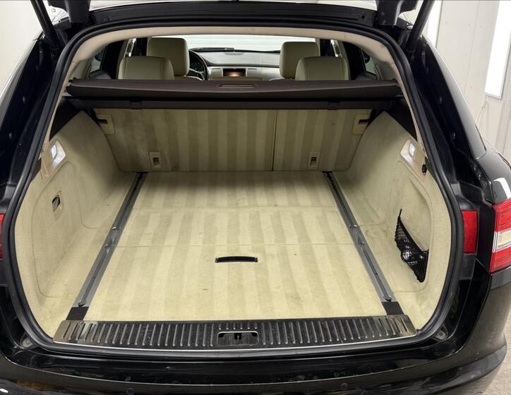 Jaguar XF 31