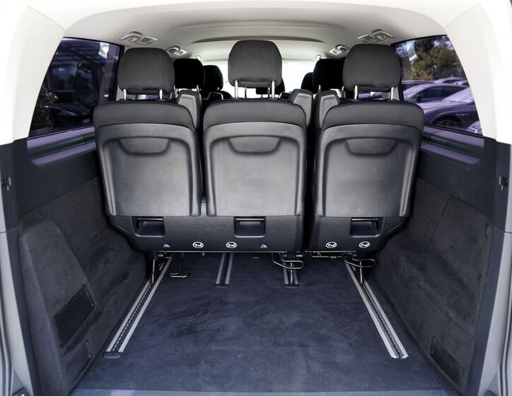 Mercedes-Benz Vito 13