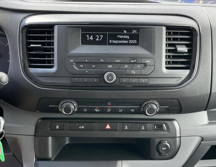 Opel Vivaro 12