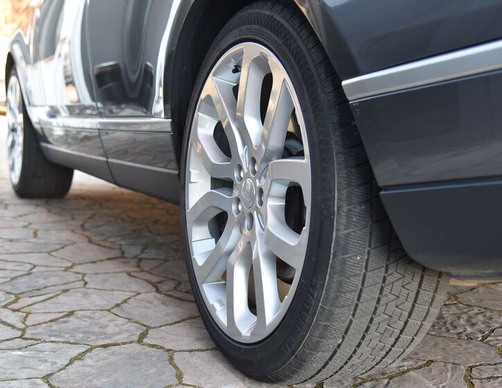 Land Rover Range Rover 11
