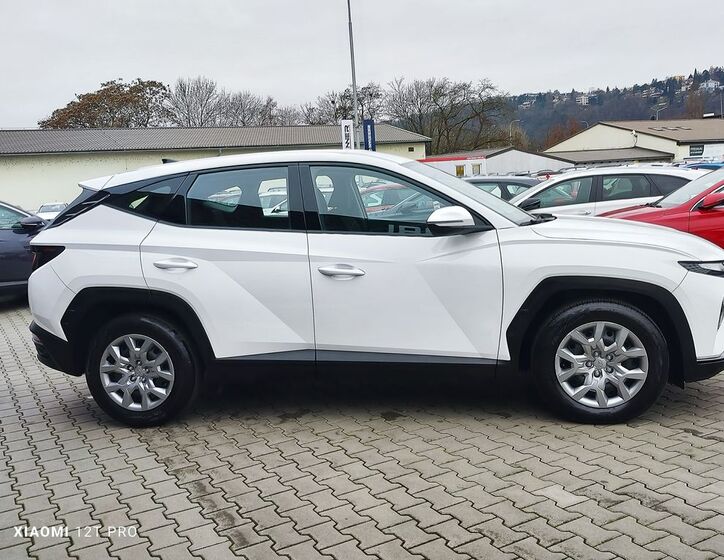 Hyundai Tucson 4