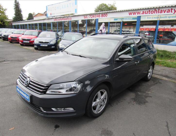 Volkswagen Passat 1