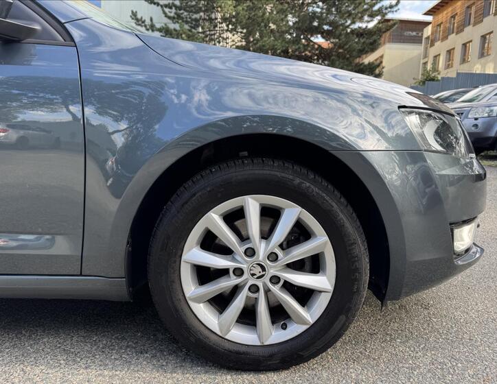 Škoda Octavia 20