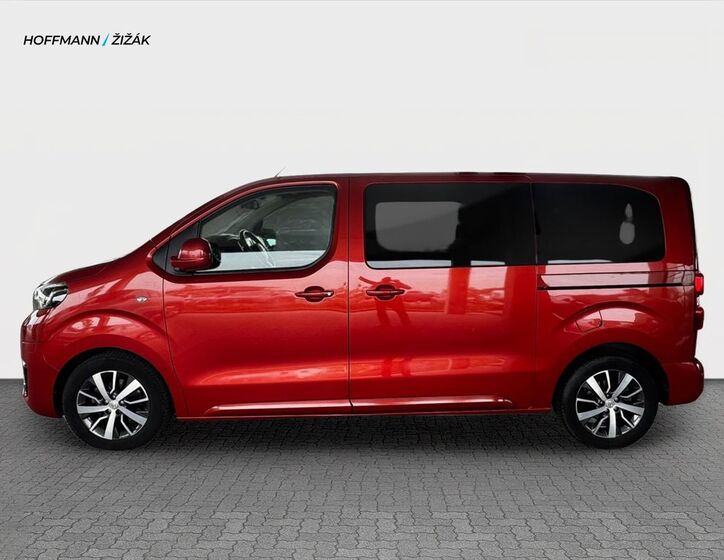 Toyota ProAce 8