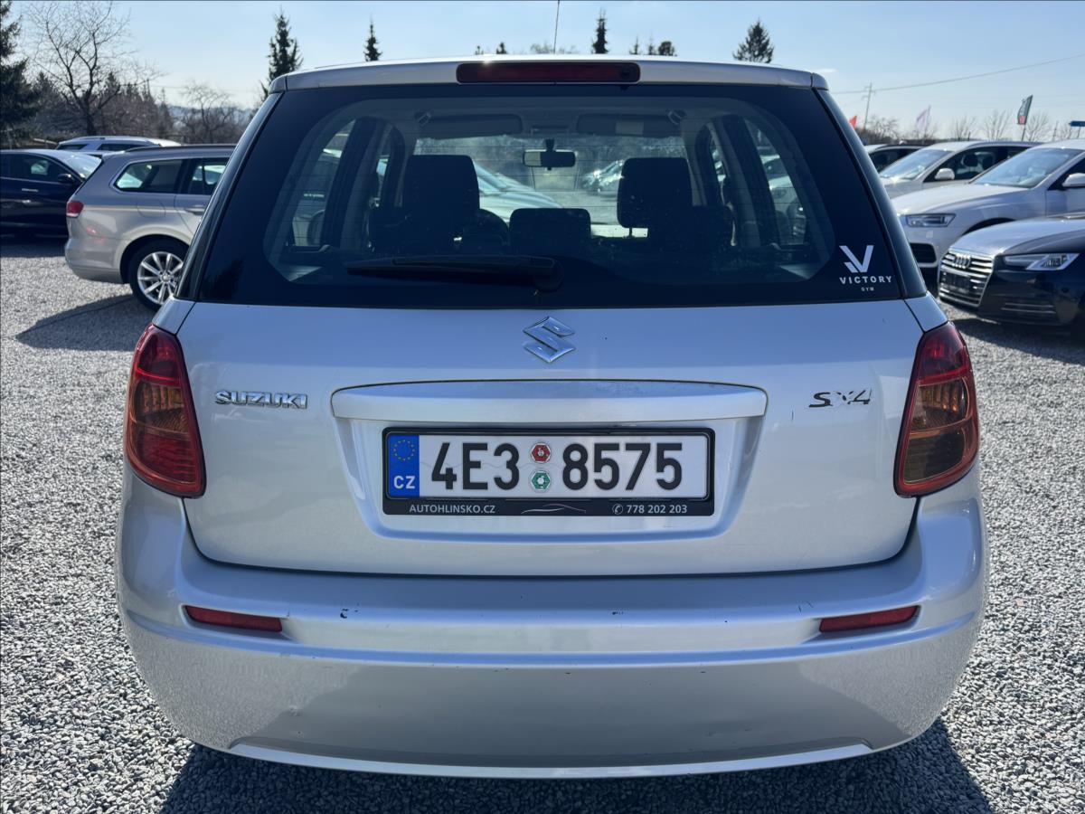 Suzuki SX4