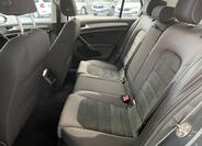 Volkswagen Golf 22