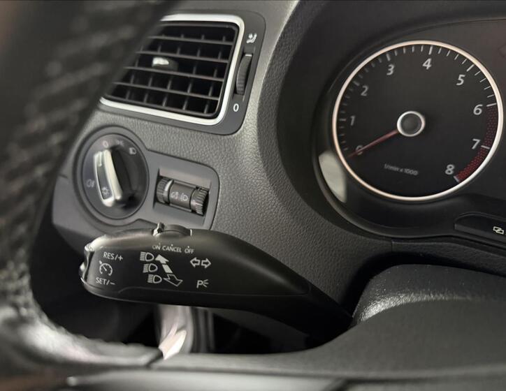 Volkswagen Polo 15