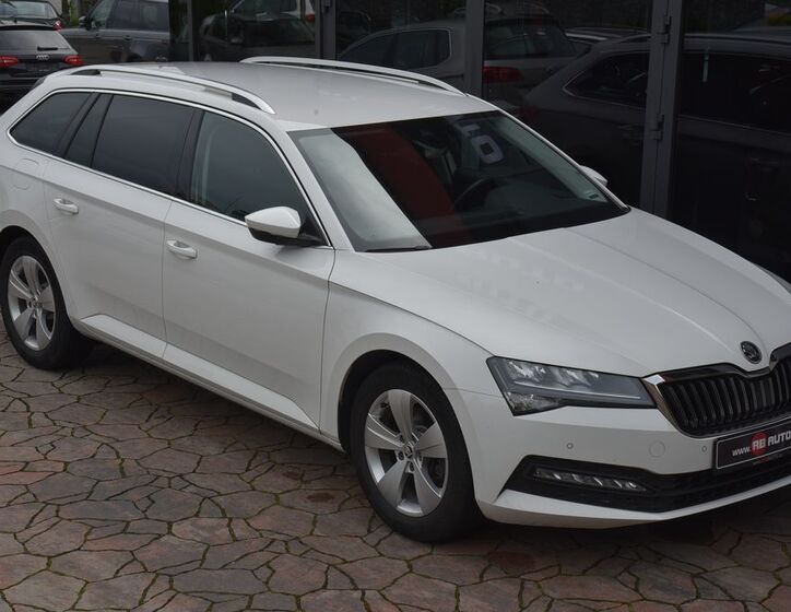 Škoda Superb 23