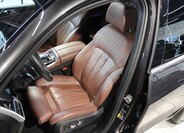 BMW X5 8