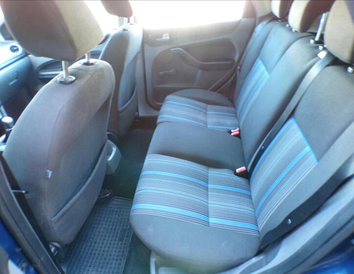 Ford Focus 14