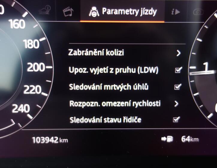 Land Rover Range Rover Velar 19