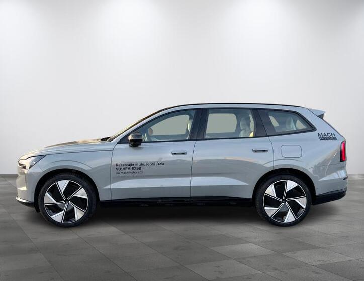 Volvo EX90 2