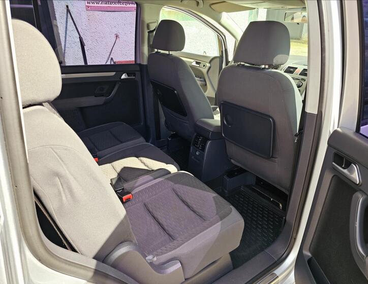 Volkswagen Touran 34