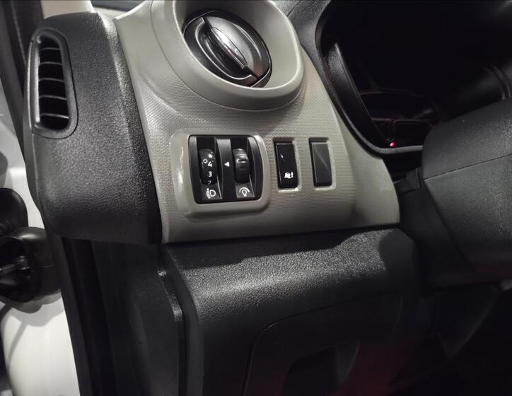 Renault Trafic 25