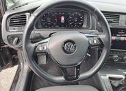 Volkswagen Golf 11