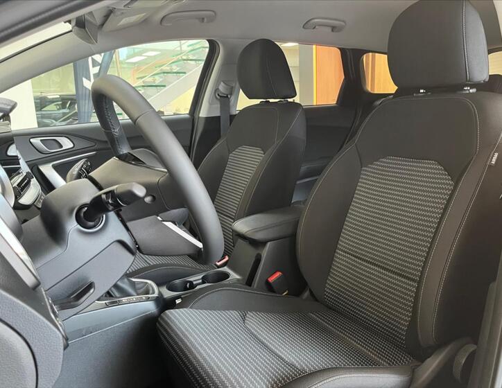 KIA Ceed 17