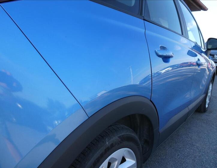 Opel Crossland X 12