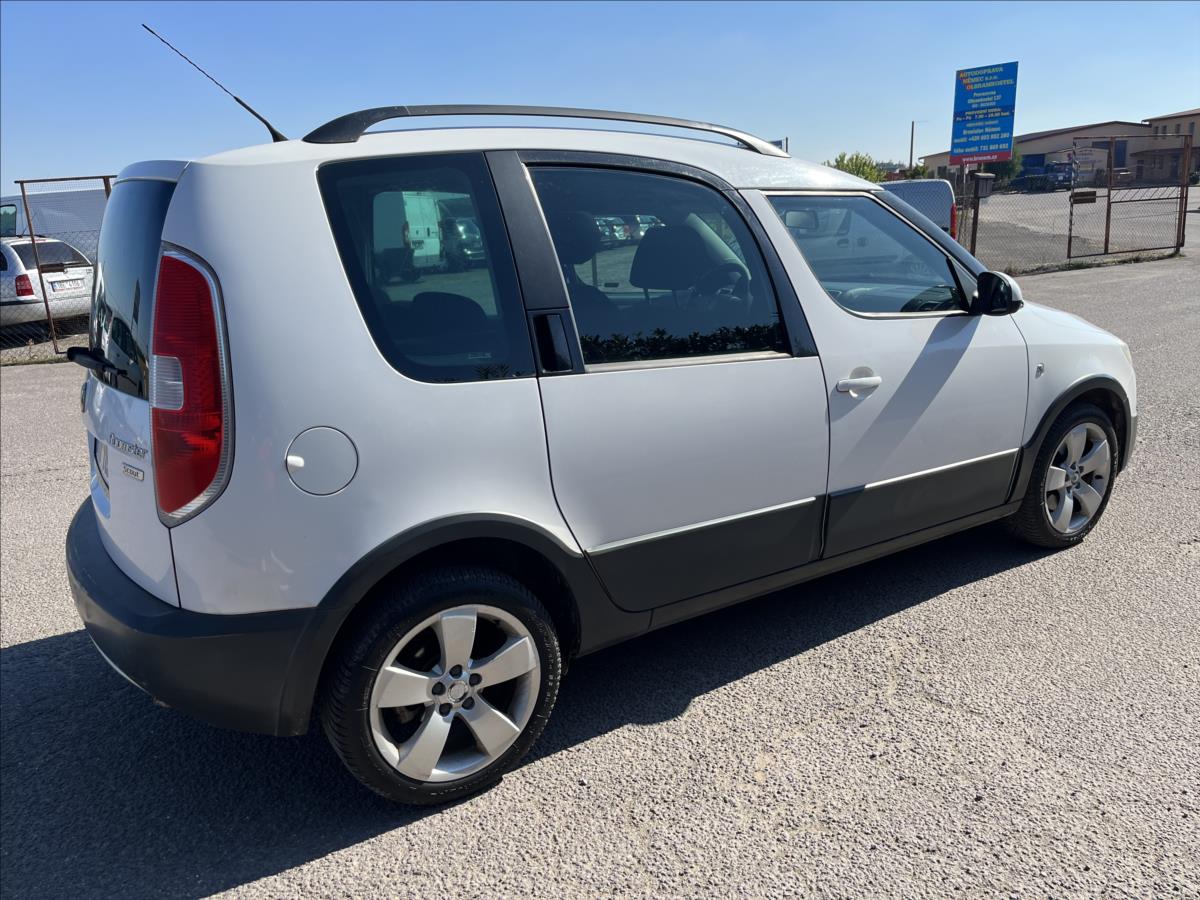 Škoda Roomster