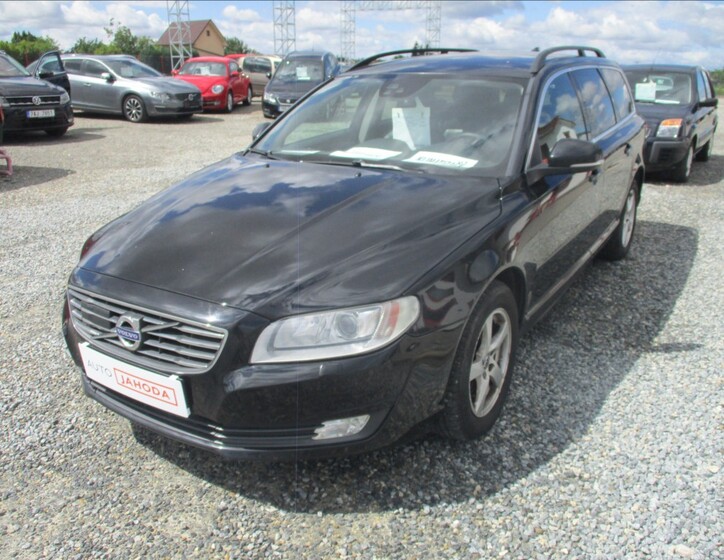 Volvo V70 3