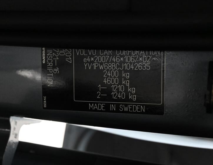 Volvo V90 15