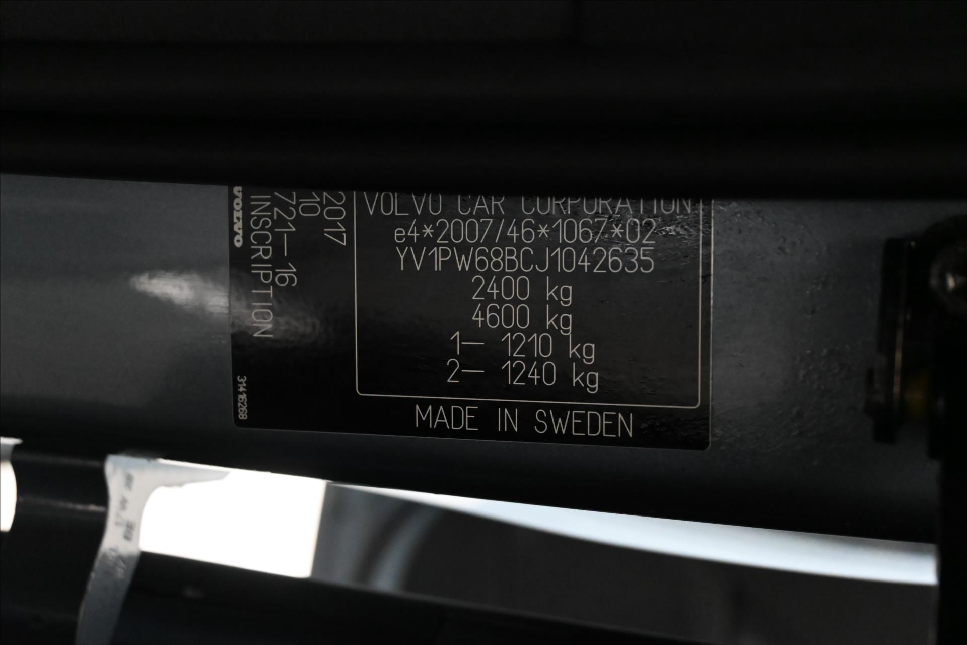 Volvo V90