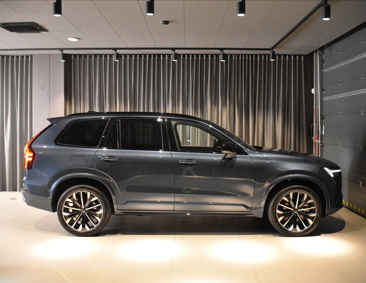 Volvo XC90 3