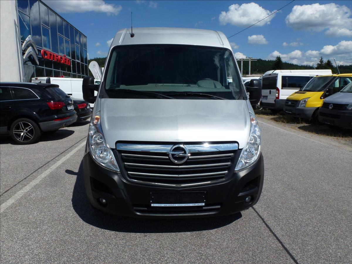 Opel Movano