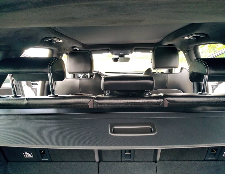 Jaguar XF 9