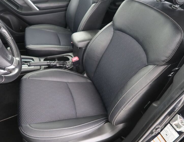Subaru Forester 9