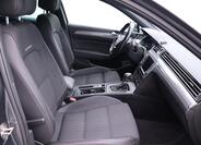 Volkswagen Passat 11