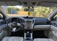 Subaru Legacy 12