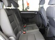 Volkswagen Touran 13