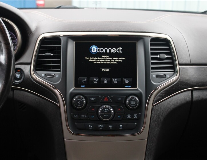 Jeep Grand Cherokee 17