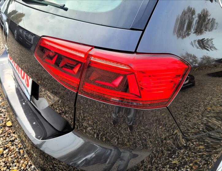 Volkswagen Passat 45