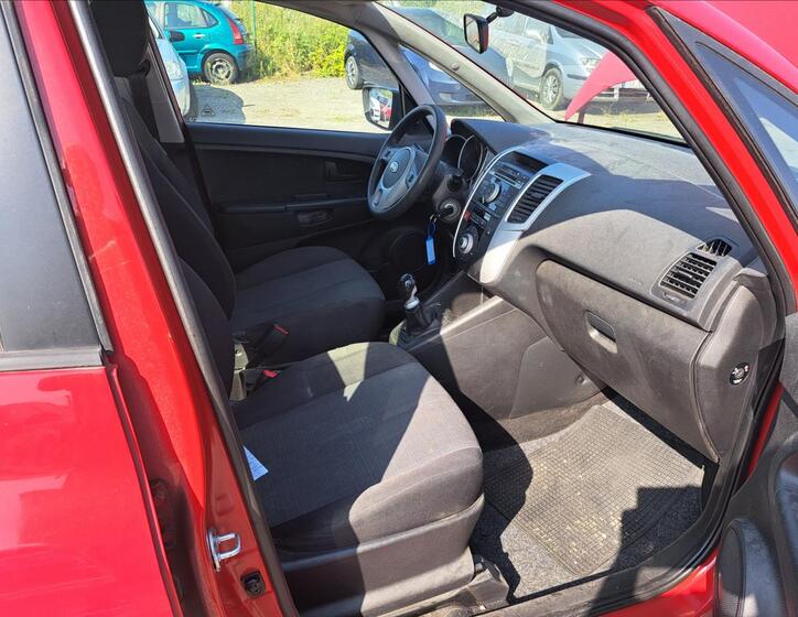 KIA Venga 34