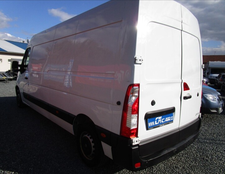Opel Movano 4