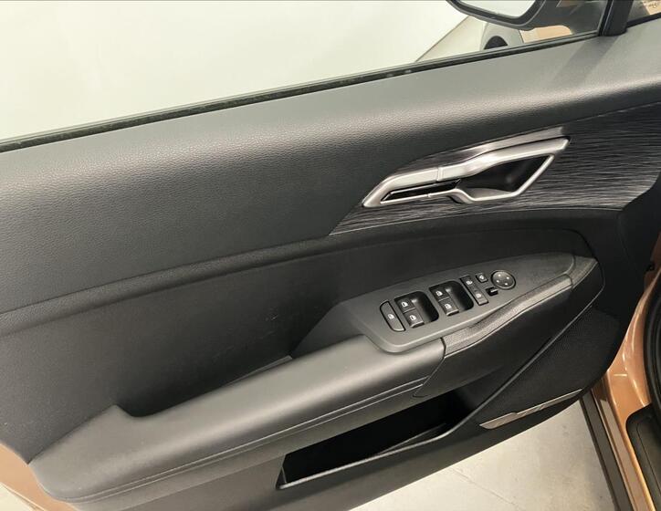 KIA Sportage 21