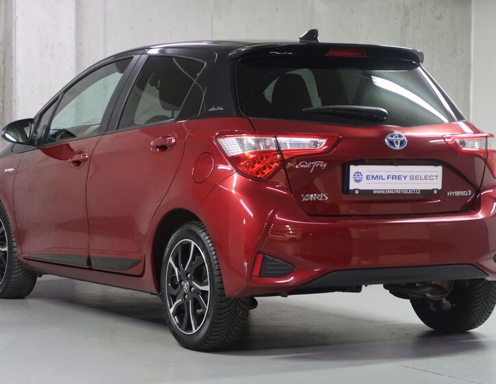 Toyota Yaris 7