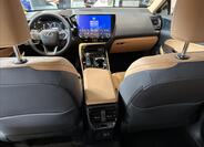 Lexus NX 450h plus 17