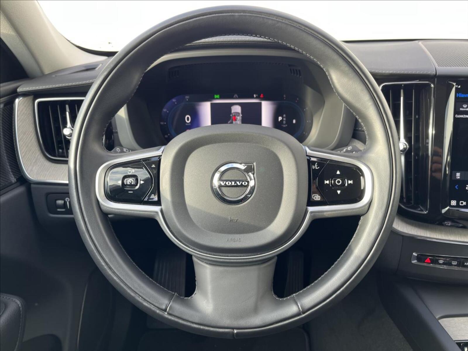 Volvo XC60 17