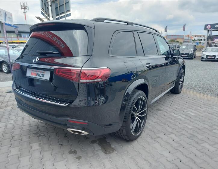 Mercedes-Benz GLS 9