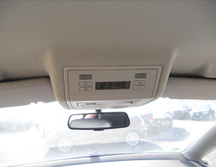 Volkswagen Sharan 16