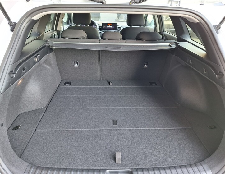 KIA Ceed 11