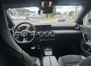 Mercedes-Benz CLA 11