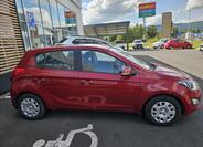 Hyundai i20 16